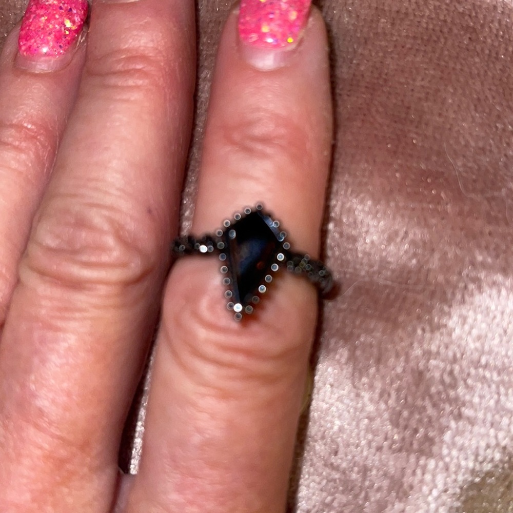 fragrant jewels black tone ring size 7